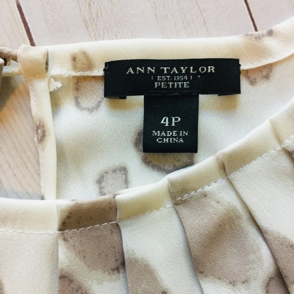 ANN TAYLOR Petite Cream & Taupe Pleated Neck Top 4 - Picture 4 of 9